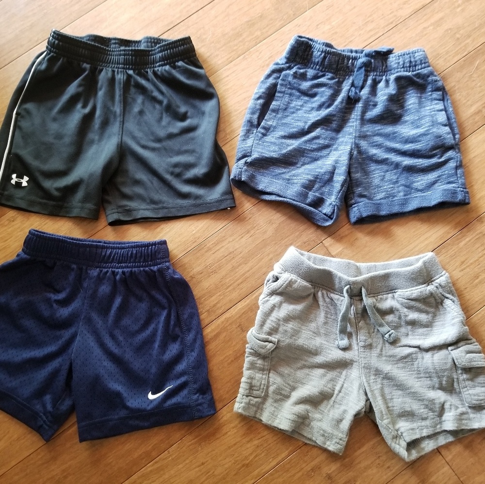 Bundle of (4) Boy's 2T Shorts